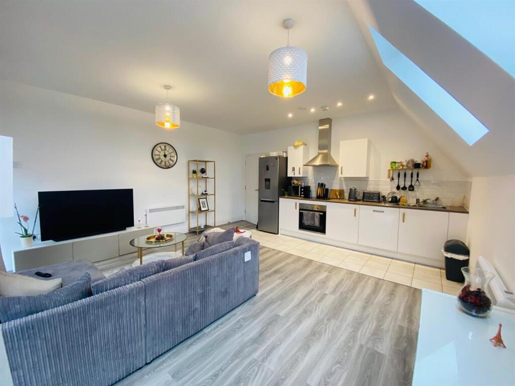 Apartment in Birmingham - View 3