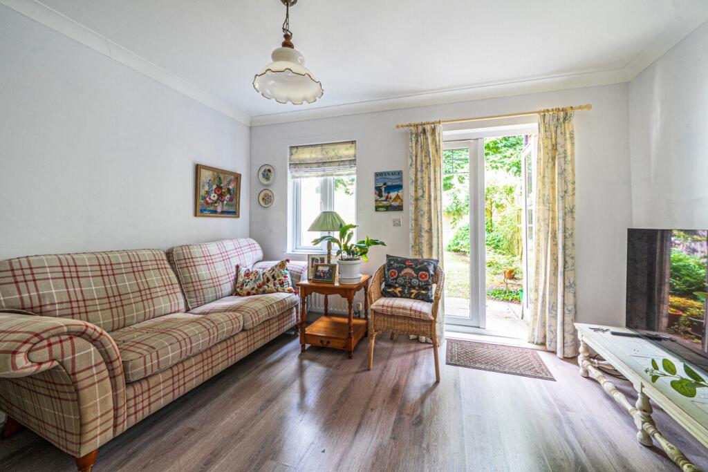 Main image of property: Knotley Way, West Wickham, BR4