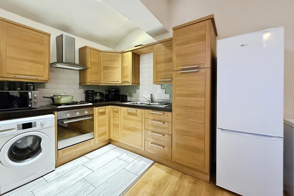House in Carlisle, Botcherby - View 5