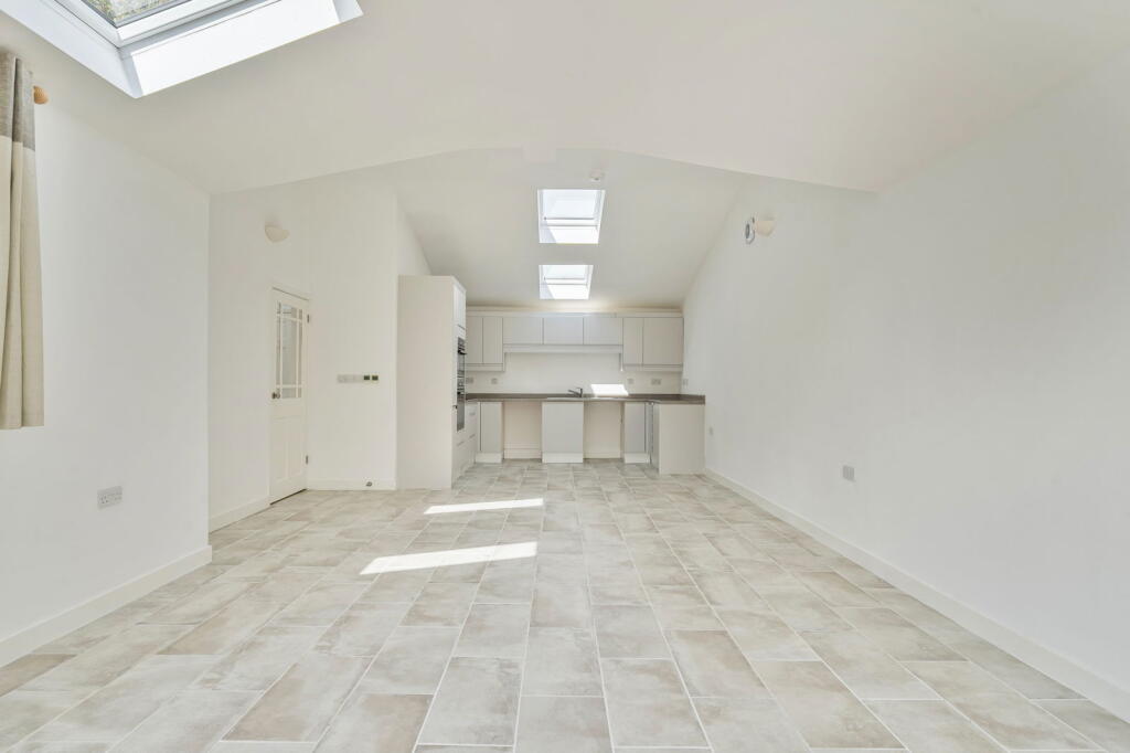 Additional image 9 of Brickhill Cottage, Bath Road, Warminster, BA12 8PF