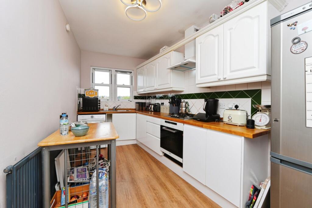 Apartment in London, Ladywell - View 4