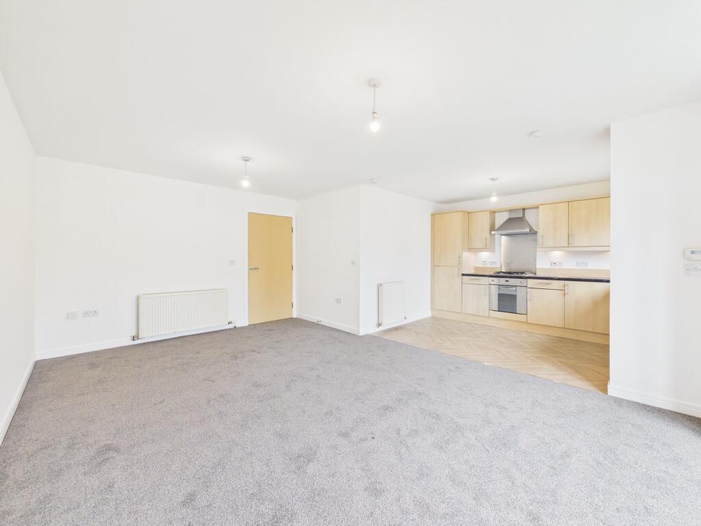 Apartment in Cambuslang, Eastfield - View 2