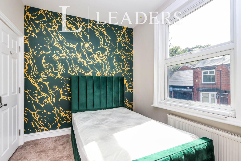 Main image of property: Apartment B, Harefield House, Sheffield, S11