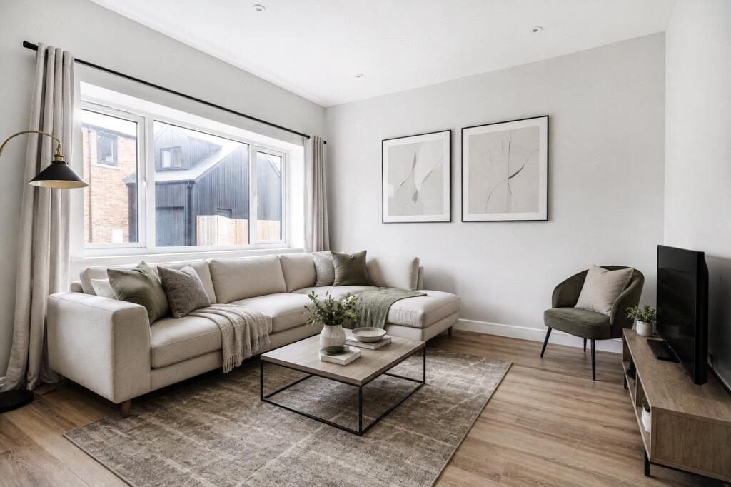 House in Westerleigh, Rodford - View 4