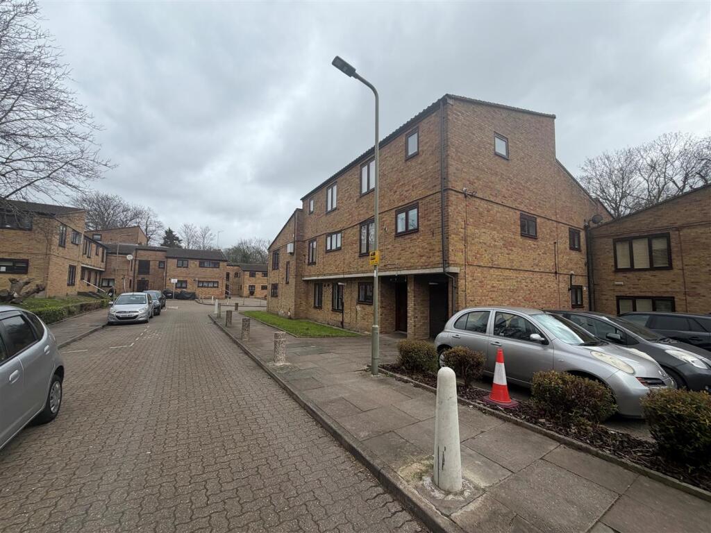 Main image of property: Woodburn Close, London