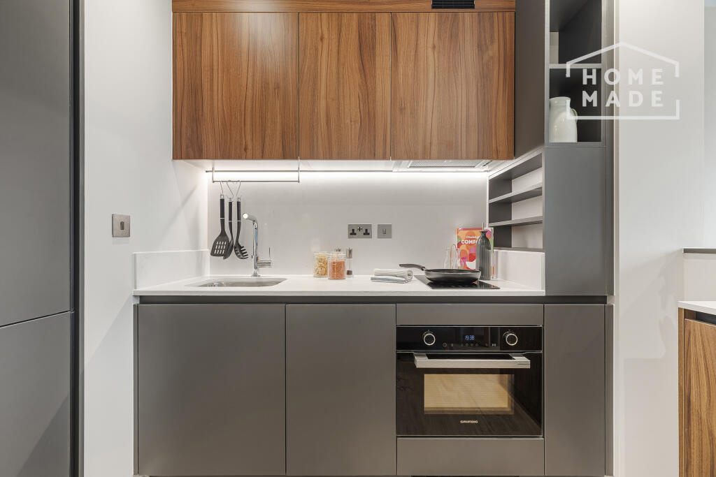 Apartment in London - View 4
