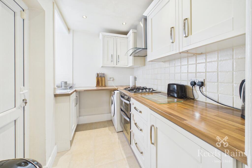 House in Burnley, Pike Hill, Fulledge - View 3