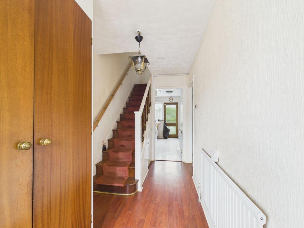House in Thurrock, Essex - View 5