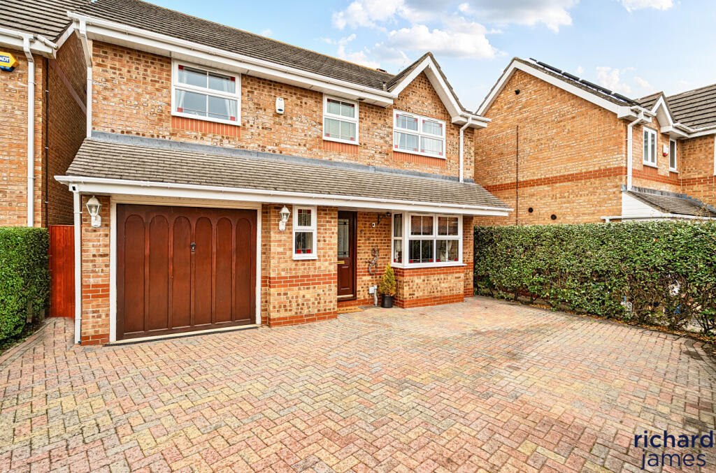 Main image of property: Furze Close, Peatmoor, Swindon, SN5