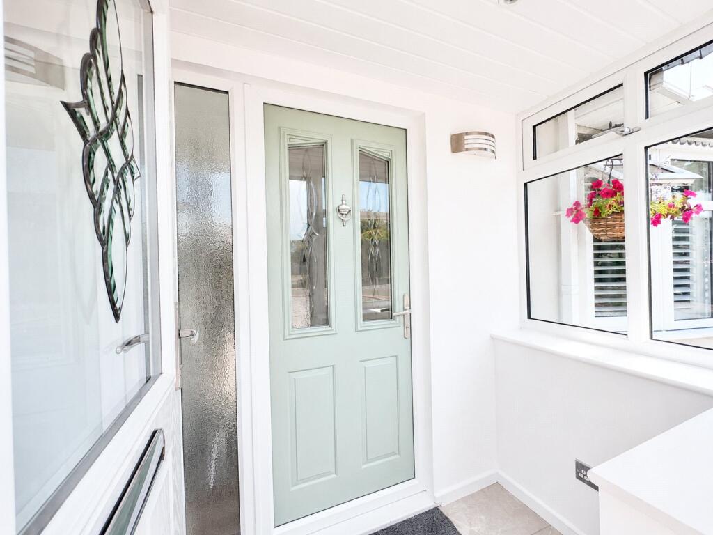 House in Irby, Liverpool City Region - View 3