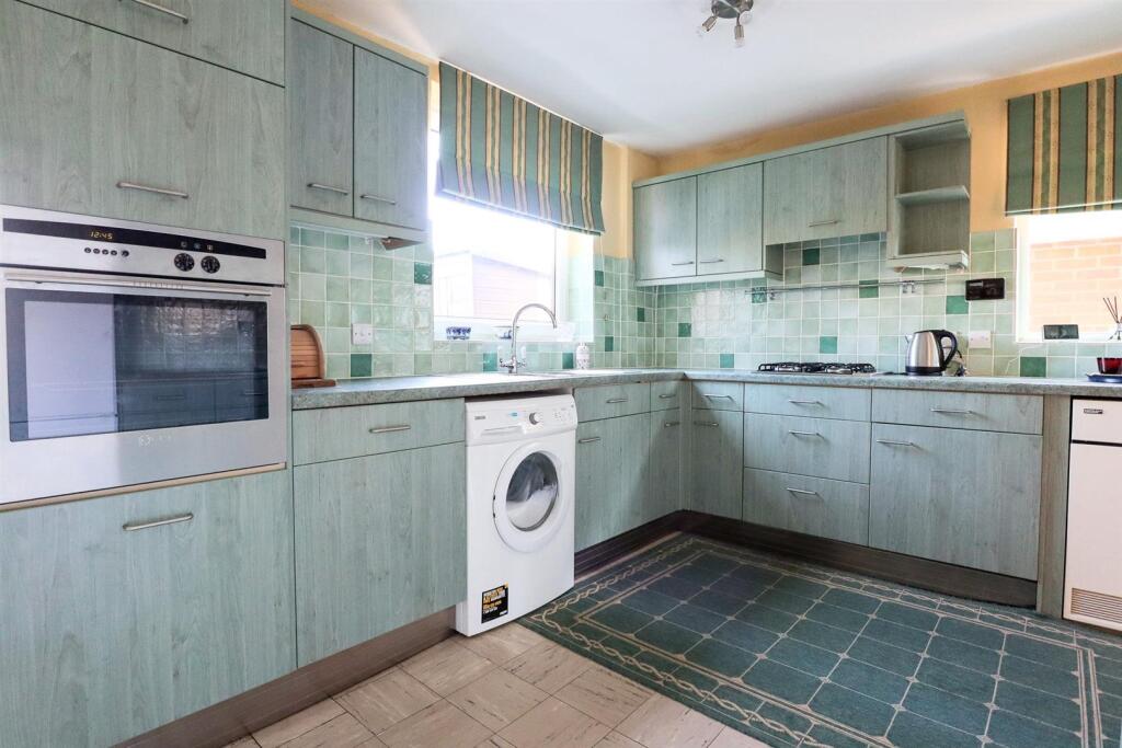 Harrington Way, Oakham, Rutland photo 4