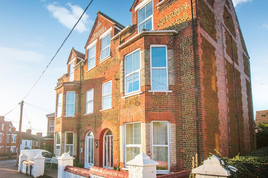 Main image of property: One Bedroom Apartment in Hunstanton