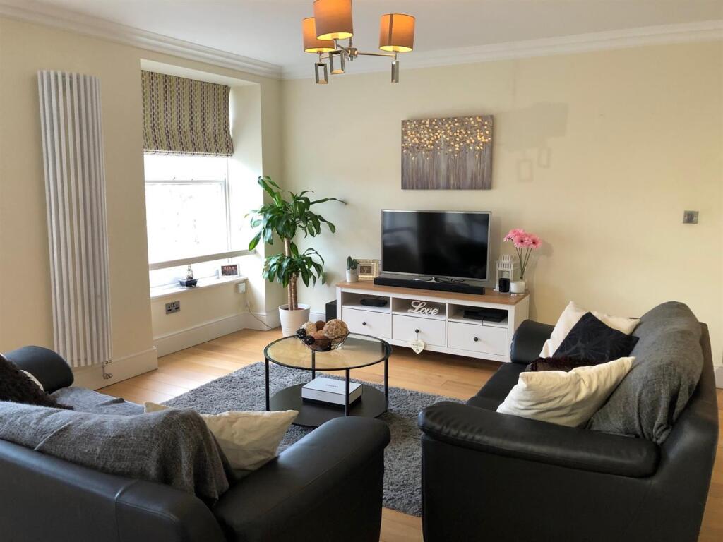 Main image of property: Flat 3b Thane Court, Harrogate