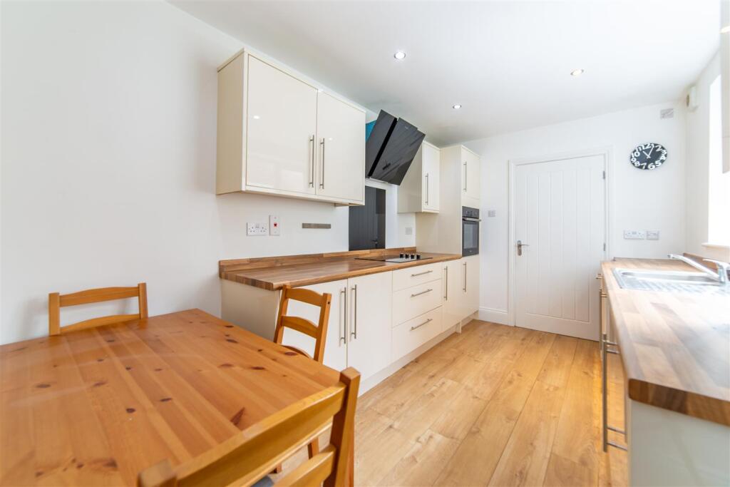 Whitefield Terrace, Heaton, NE6 - View 2