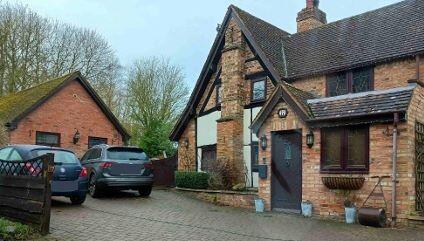 Main image of property: 17 Brookside, Wappenham, Towcester, Northamptonshire, NN12 8SS
