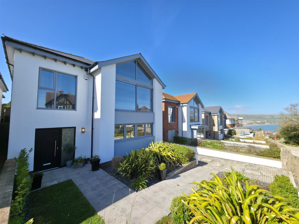 4-bed detached on Drummond Road, Swanage, £900,000