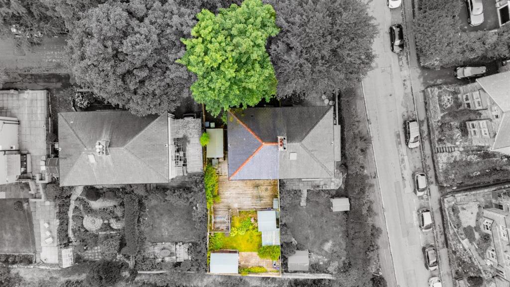 House in High Peak, Buxton - View 2