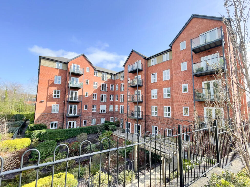 Main image of property: The Folds, School Brow, Romiley