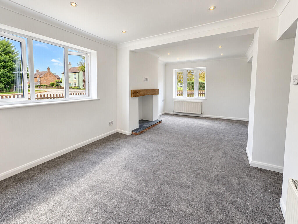 House in Peterborough - View 3