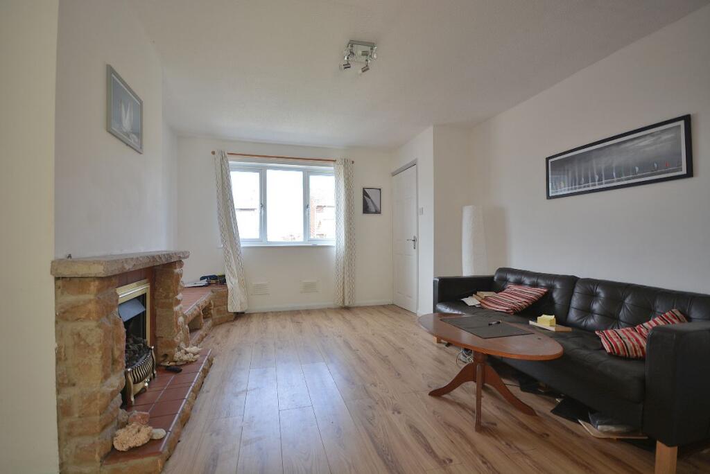 House in Ashfield, Nabbs, Hucknall - More