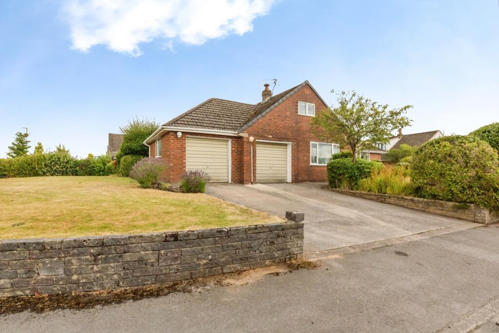 Main image of property: Pexhill Drive, MACCLESFIELD, Cheshire, SK10