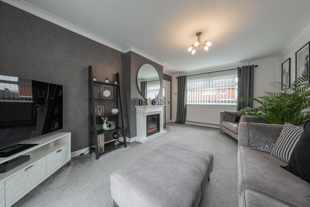 House in Gateshead, North East - More