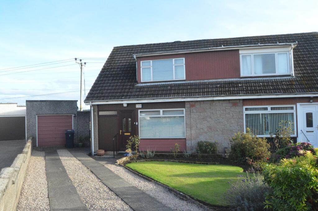 3-bed semi-detached on Lade Drive, Larbert, FK5, £235,000