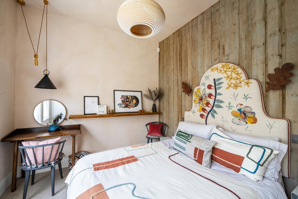 Apartment in London, West Hampstead - More