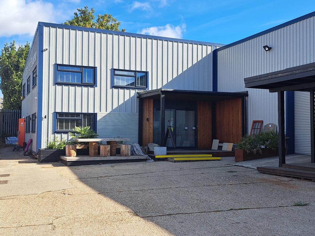 Main image of property: Unit 1A, Cauldwell Walk, Bedford, Bedfordshire, MK42