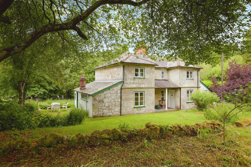 Main image of property: Cann Bridge Cottages, Melbury Abbas, Shaftesbury