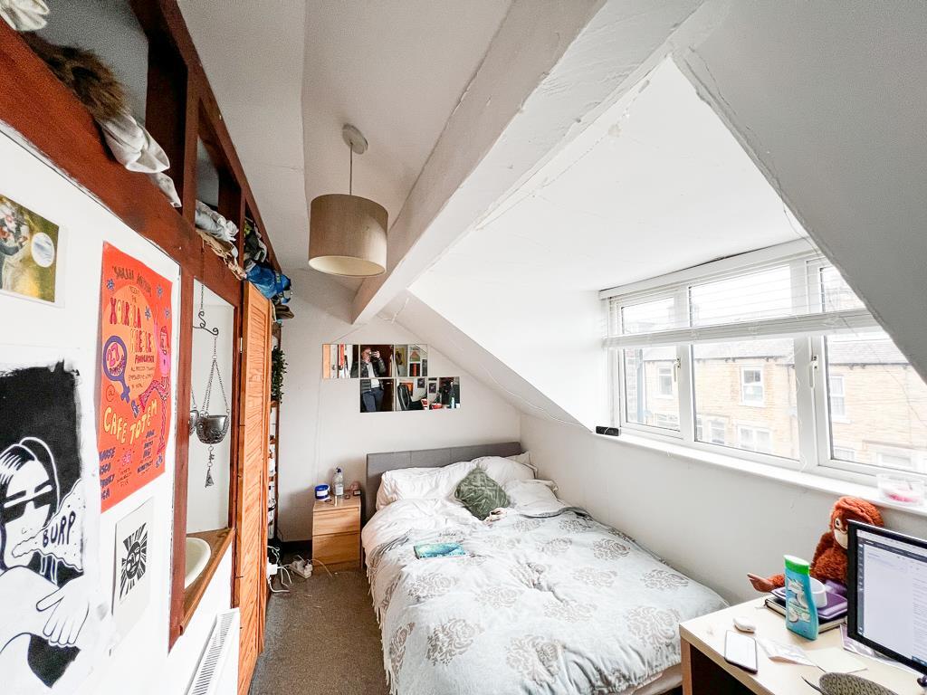House in Sheffield - View 5