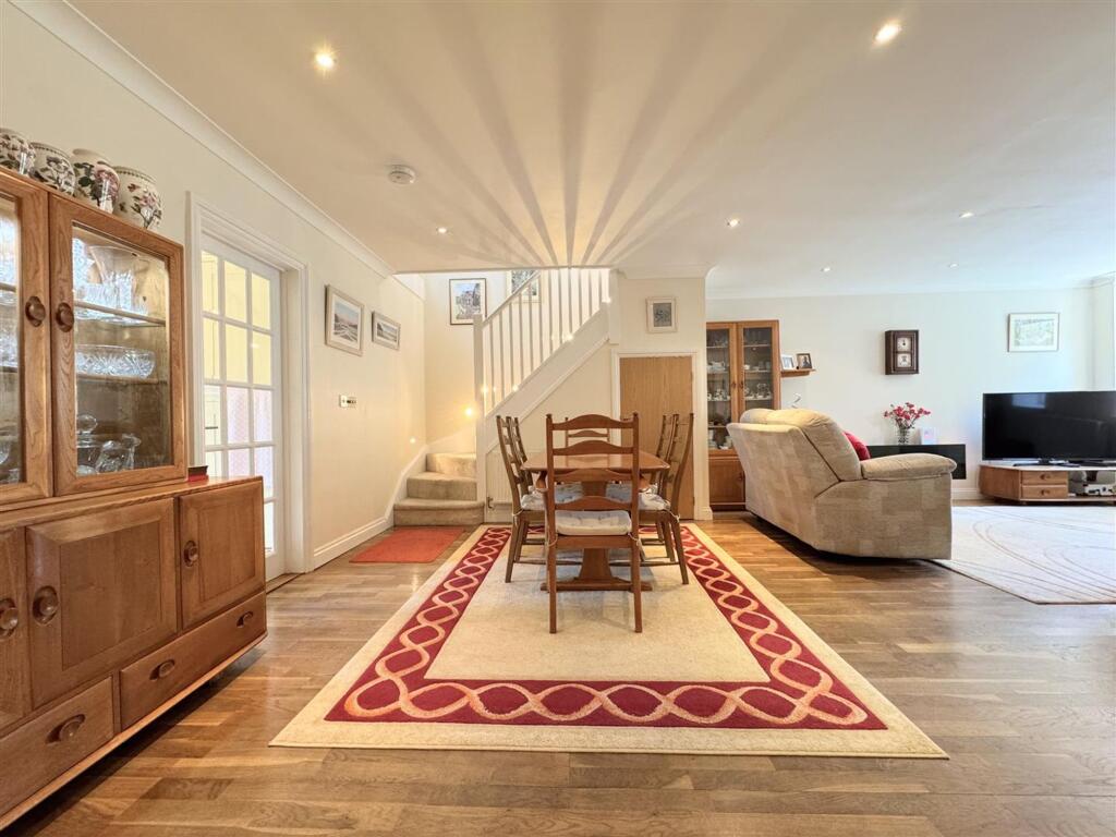 House in Truro - View 5