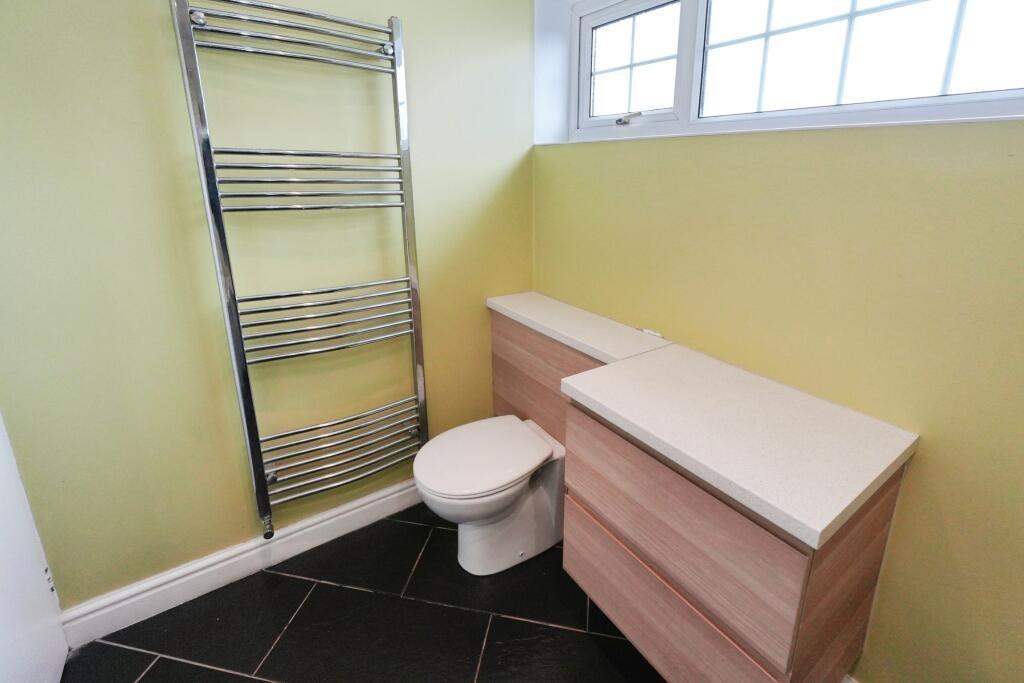 Additional image 18 of Shinwell Crescent, Oldbury, B69