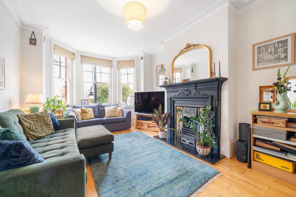 Main image of property: Canterbury Crescent, SW9