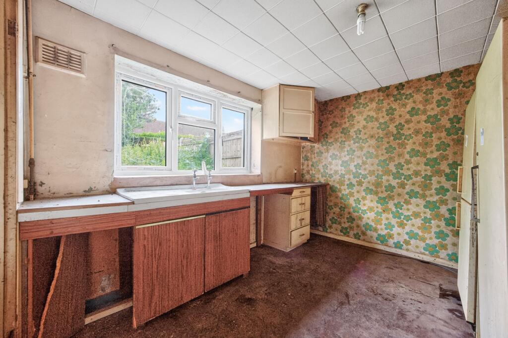 House in Mansfield, Ladybrook - View 4