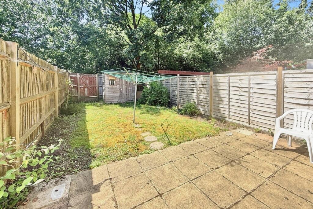 House in Rushmoor, Hampshire - View 3