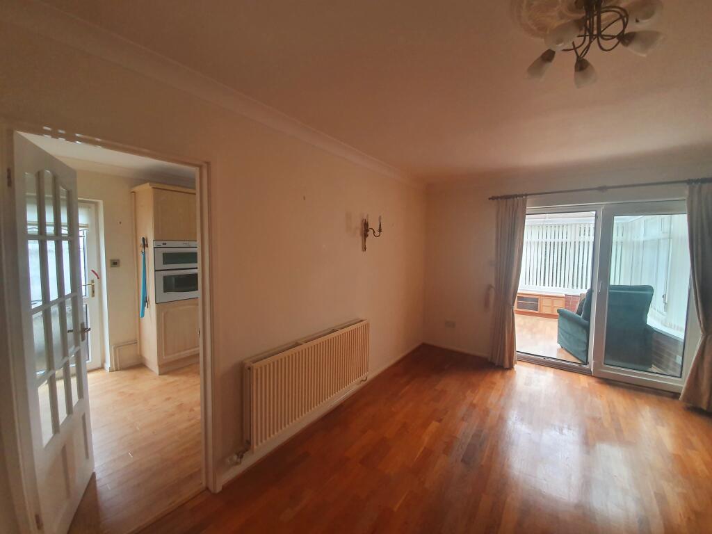 House in Swansea, Pembrey and Burry Port Town - View 2