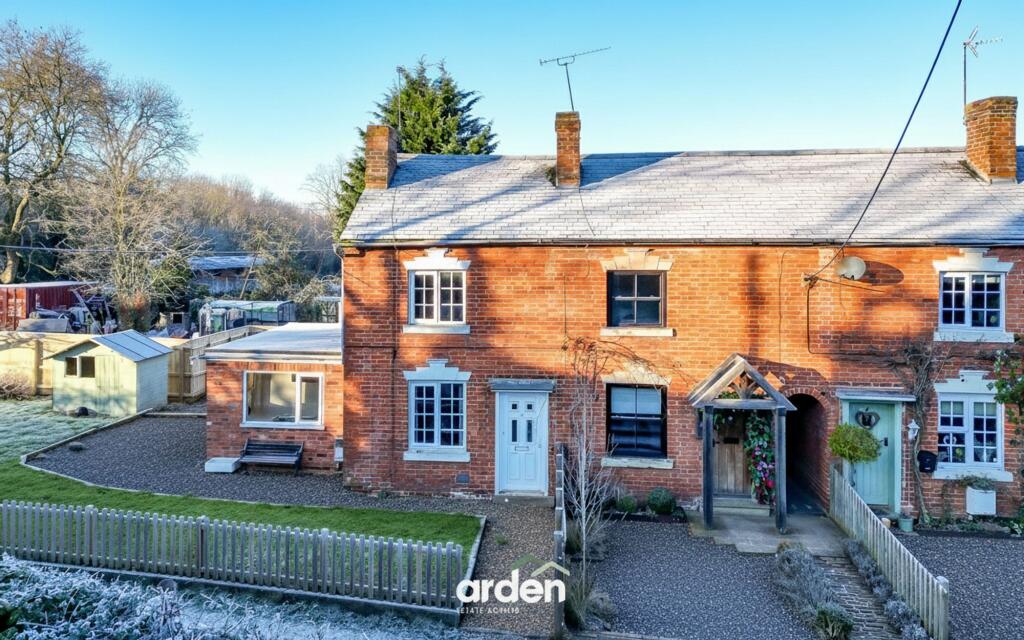 Main image of property: Moors Lane, Feckenham, B96