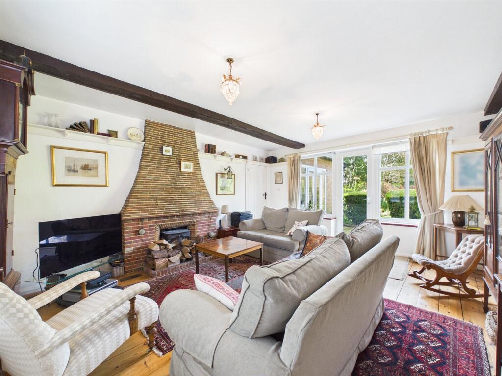House in Holdenhurst, Iford, Jumpers Corner - View 4