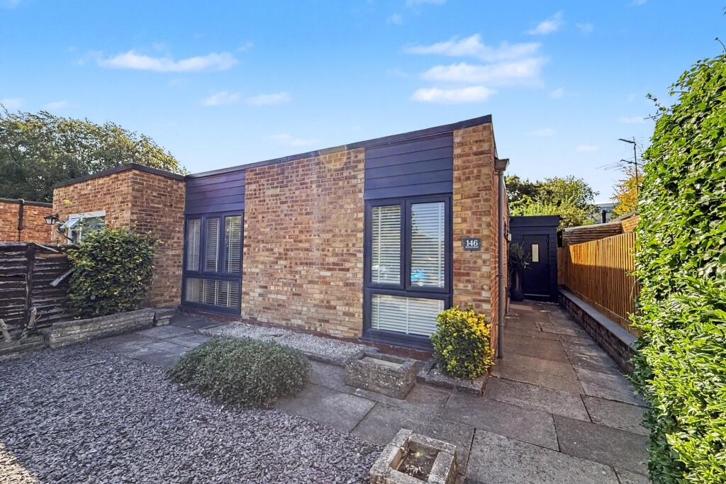 Main image of property: Harestock