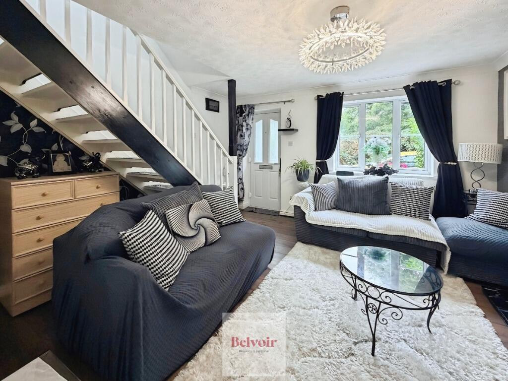 House in Worcester - View 3