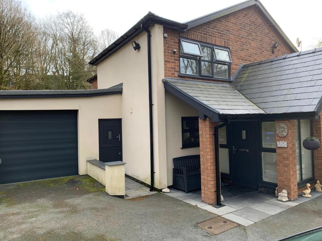 Main image of property: Park Bridge, Ashton-Under-Lyne