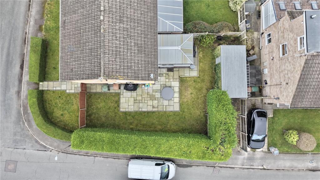 Devizes Drive, Irby, Wirral, CH61 photo 2