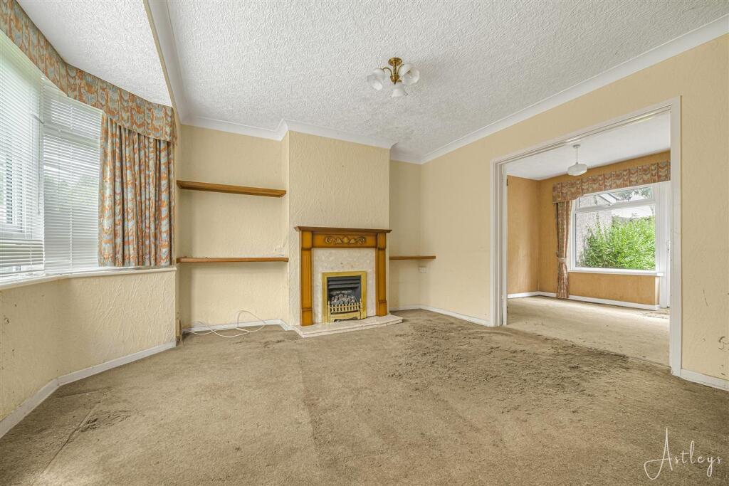 House in Swansea - More