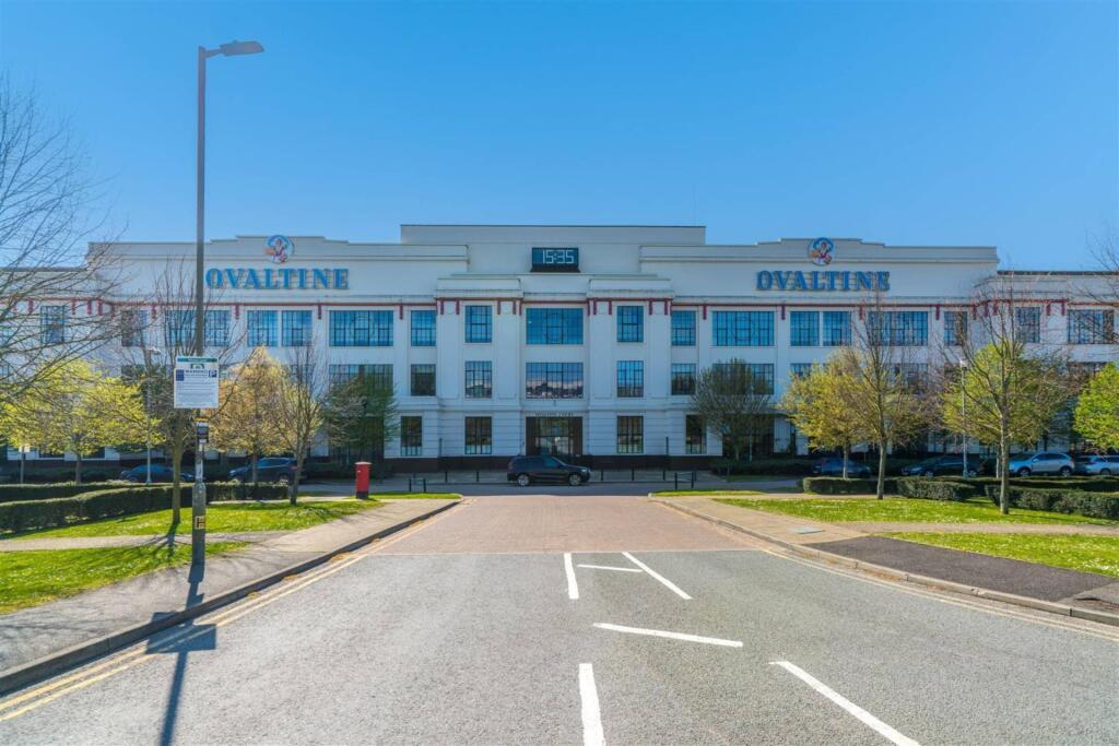 Main image of property: Ovaltine Drive, Kings Langley, Hertfordshire, WD4