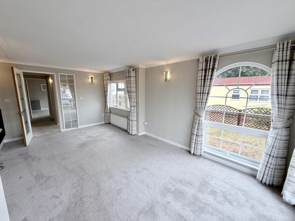 House in East Suffolk, Bixley, Rushmere St Andrew - View 2