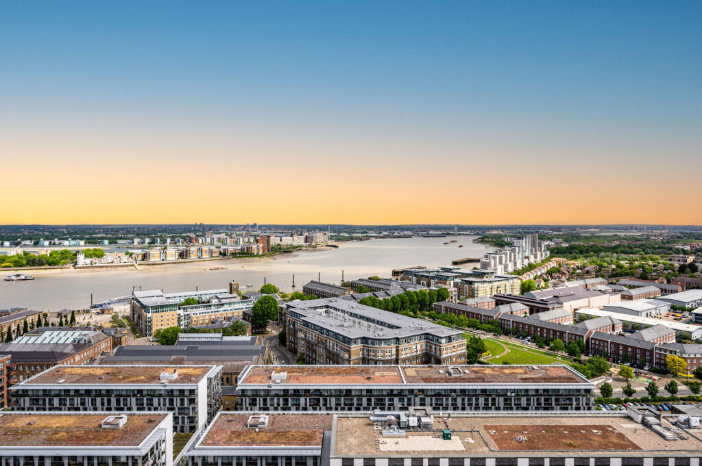 Compton House, Woolwich Riverside, London, SE18 - View 3