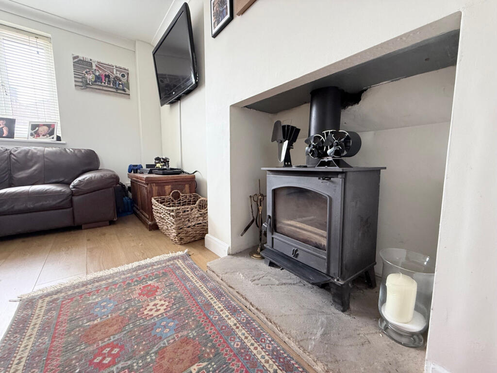 House in Chichester, Westerton, Westhampnett - View 4