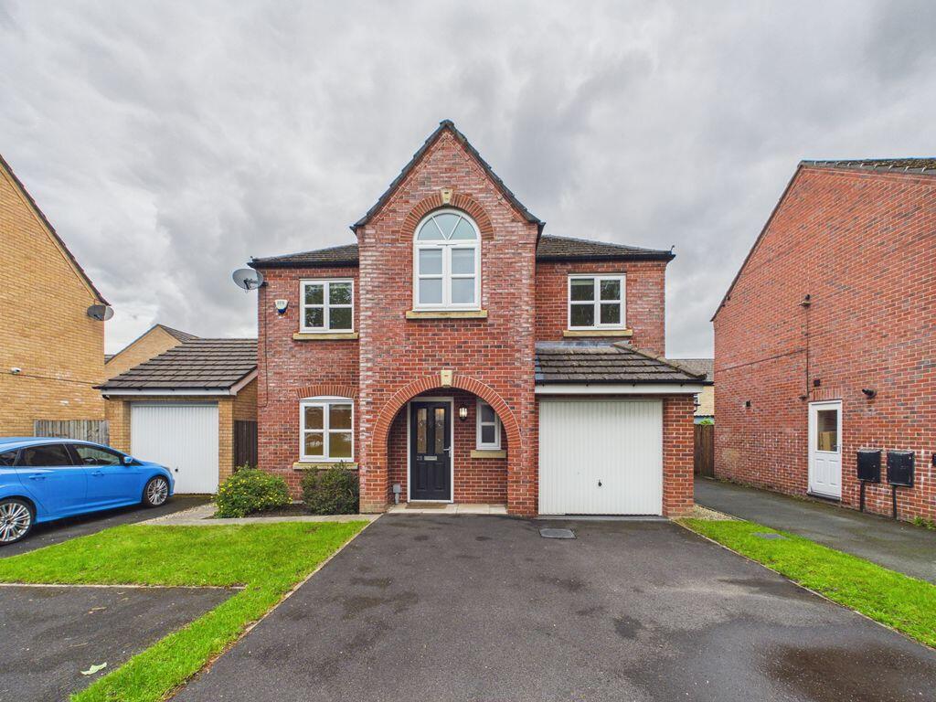 Main image of property: Viscount Drive, Middleton, Manchester, M24