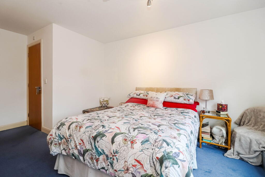 Penn Place, Northway, Rickmansworth - View 6